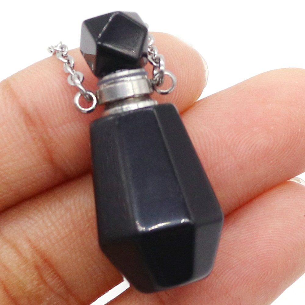 8:Black onyx