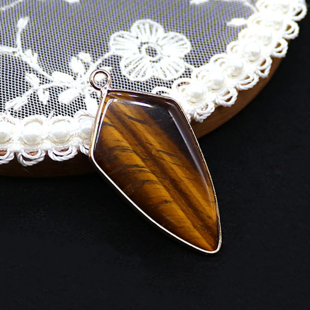 1:Tiger eye stone