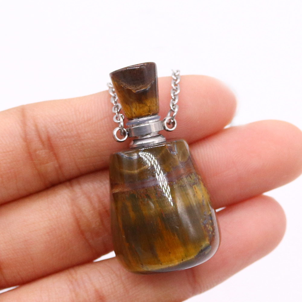 9:Tiger eye stone