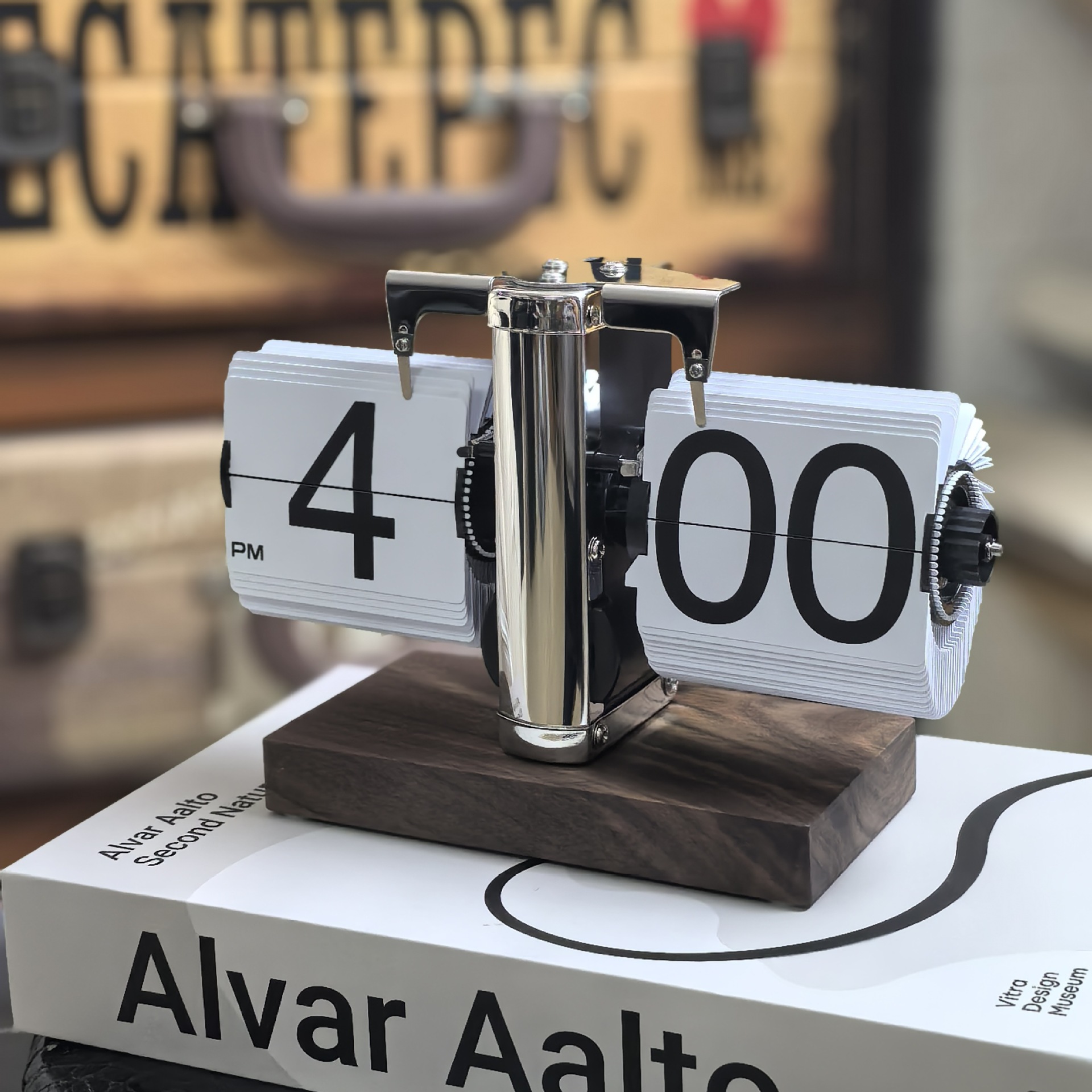 Walnut metal white page