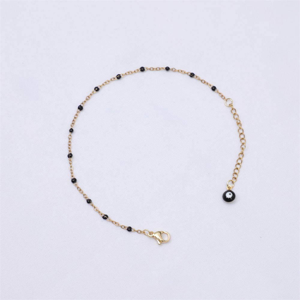 7:Tail chain eyes gold   Black