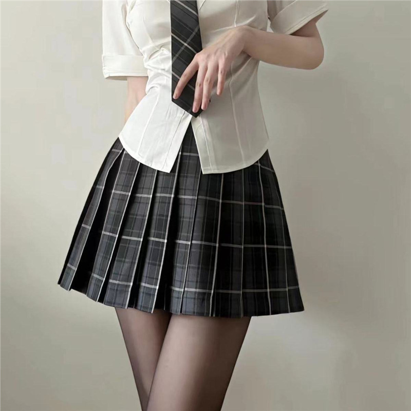 jk skirt and tie