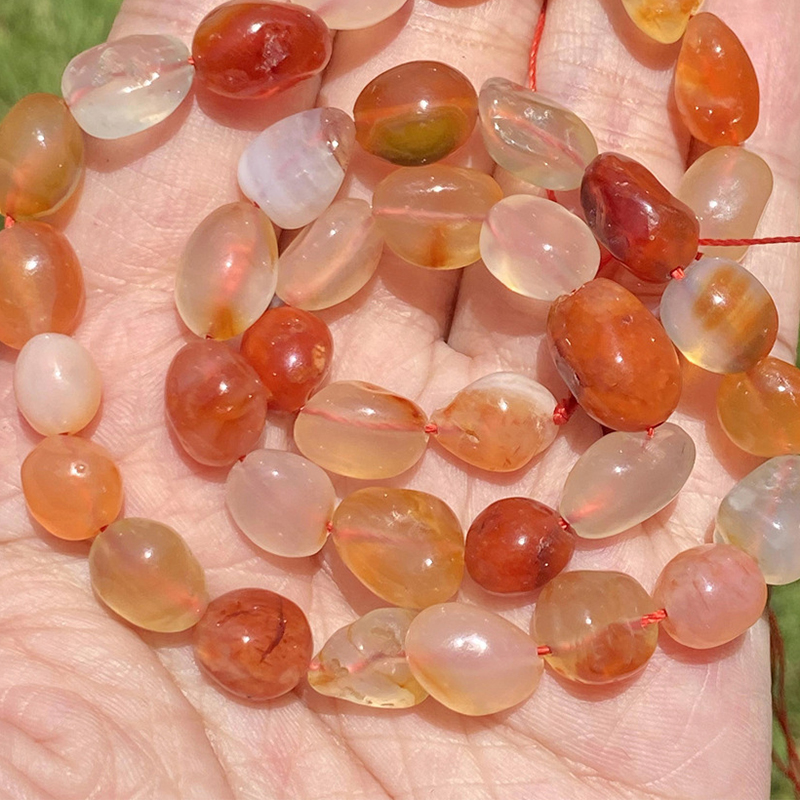 8-10mm shaped red agate