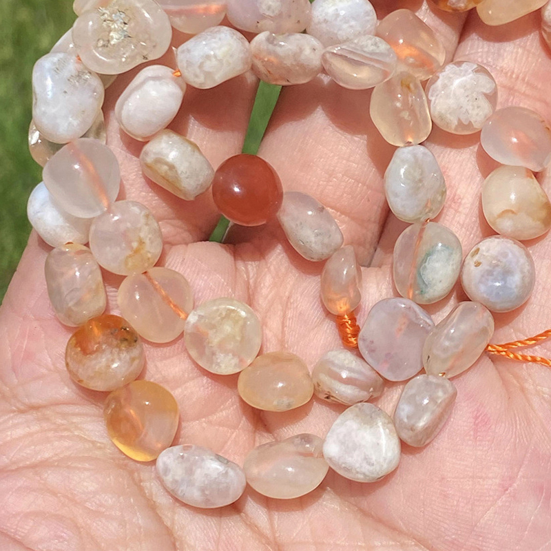 8-10mm shaped cherry blossom agate