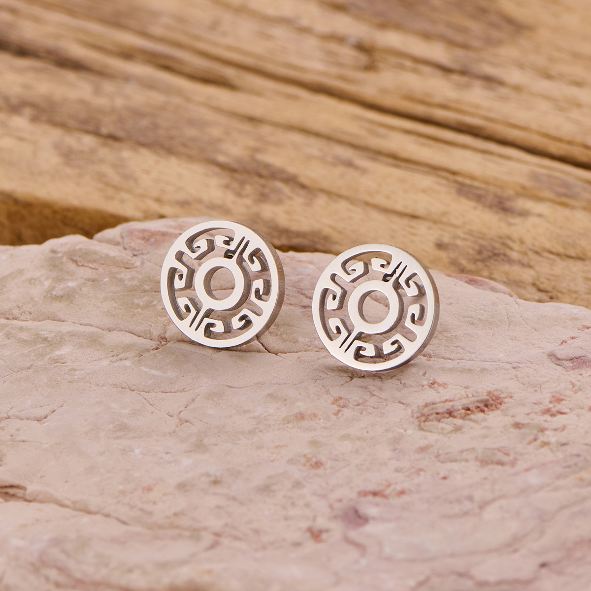 8:Copper coin steel color