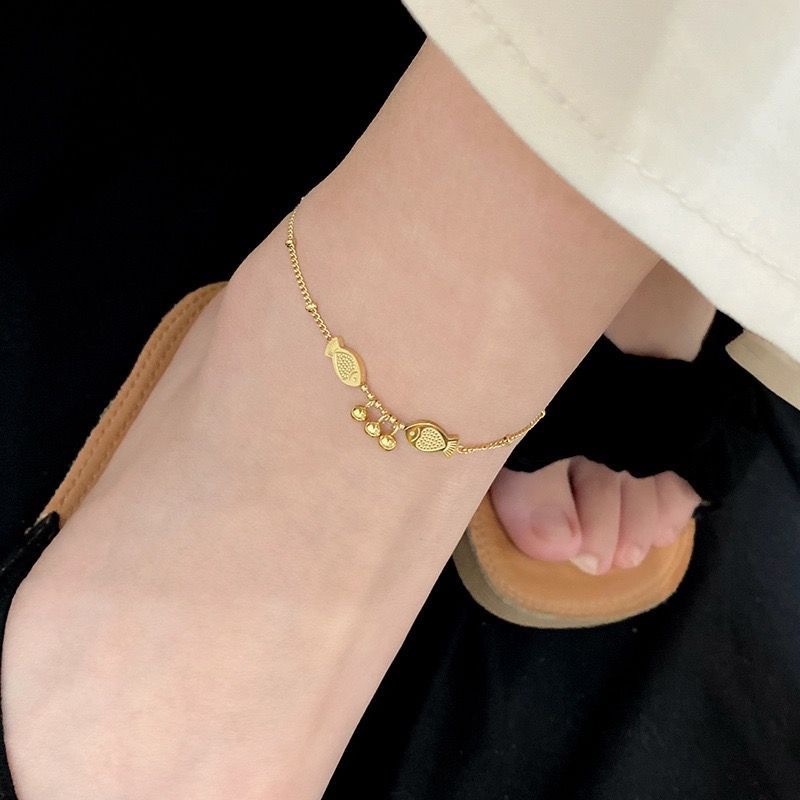 3:Anklet