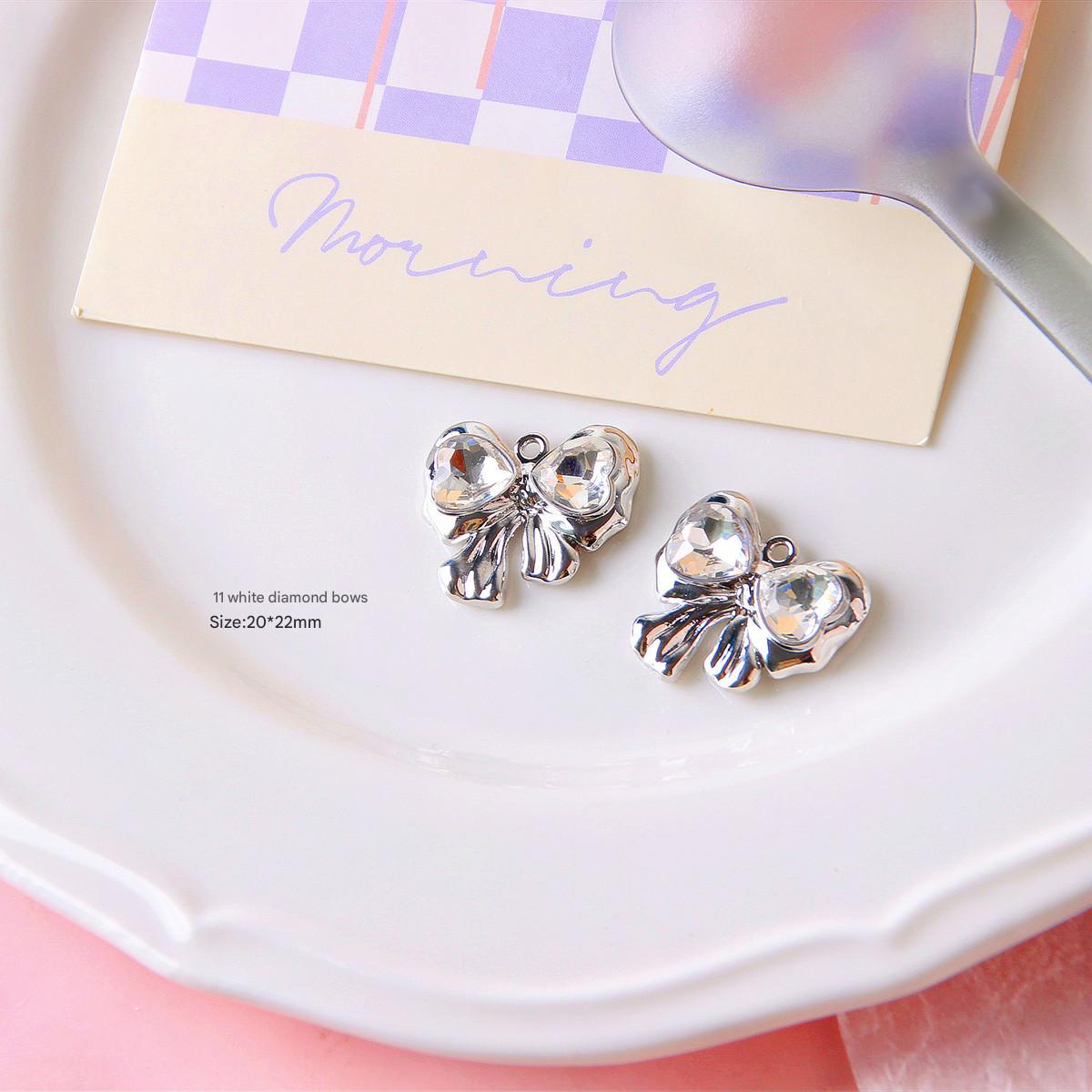 11:11 White Diamond Bow (1)