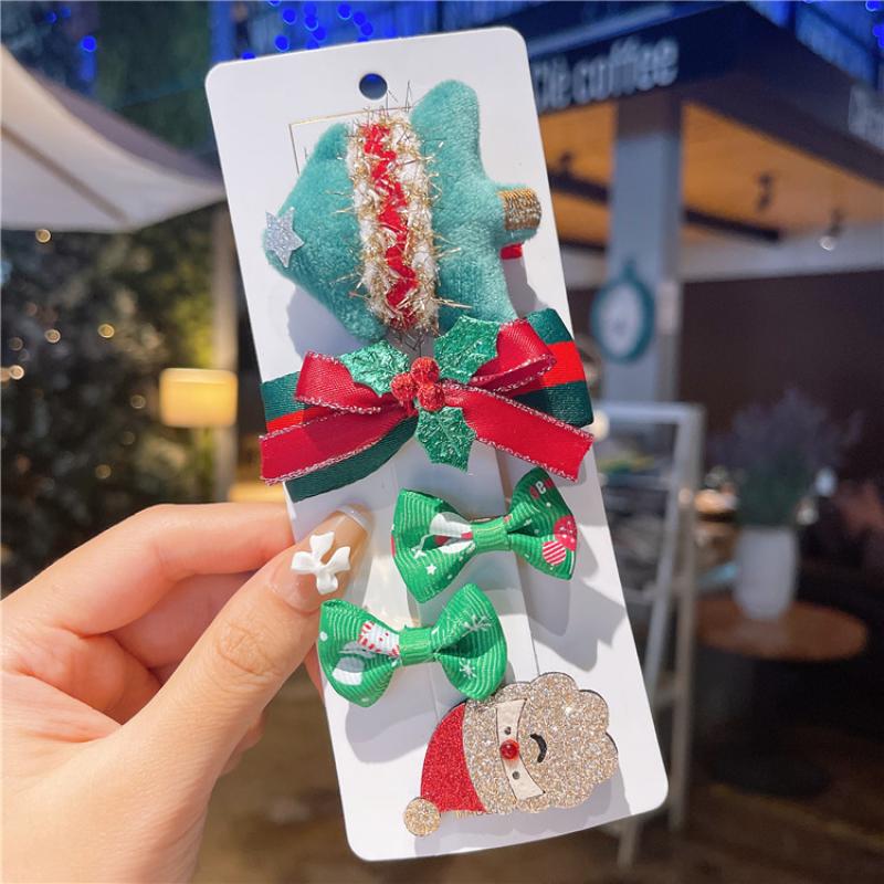 4:No. 4 fabric Christmas tree five-piece set