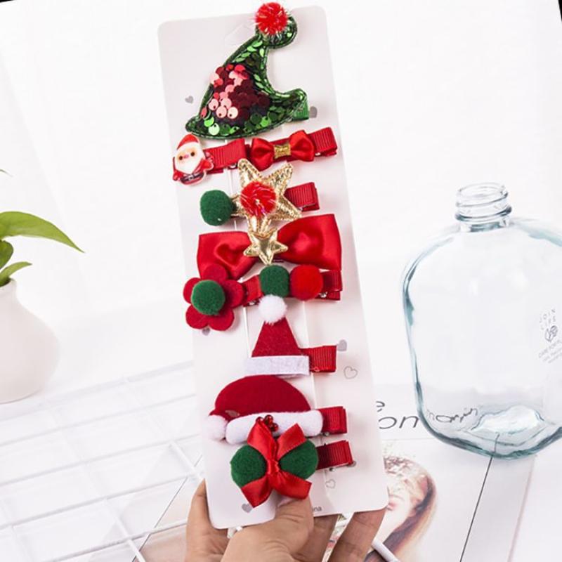 7:7. Green Christmas Hat 10 Piece Set