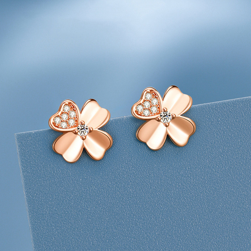 2:Four-leaf clover earrings (Rose Gold)