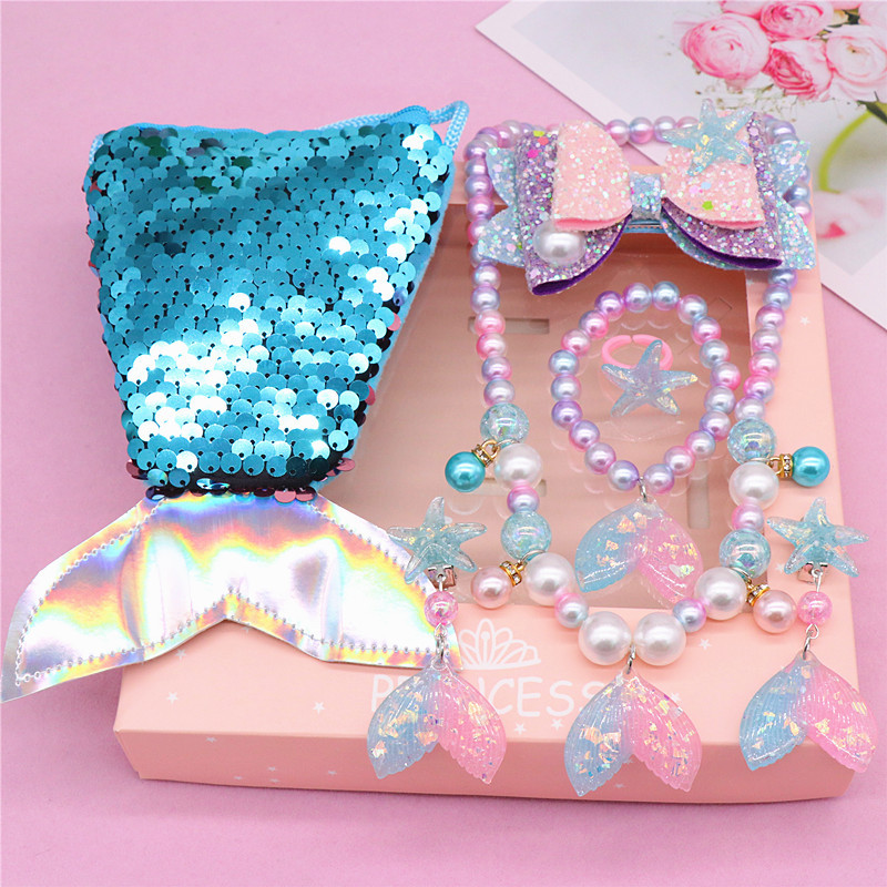 12:Gradient blue fishtail 7-piece coin purse boxed