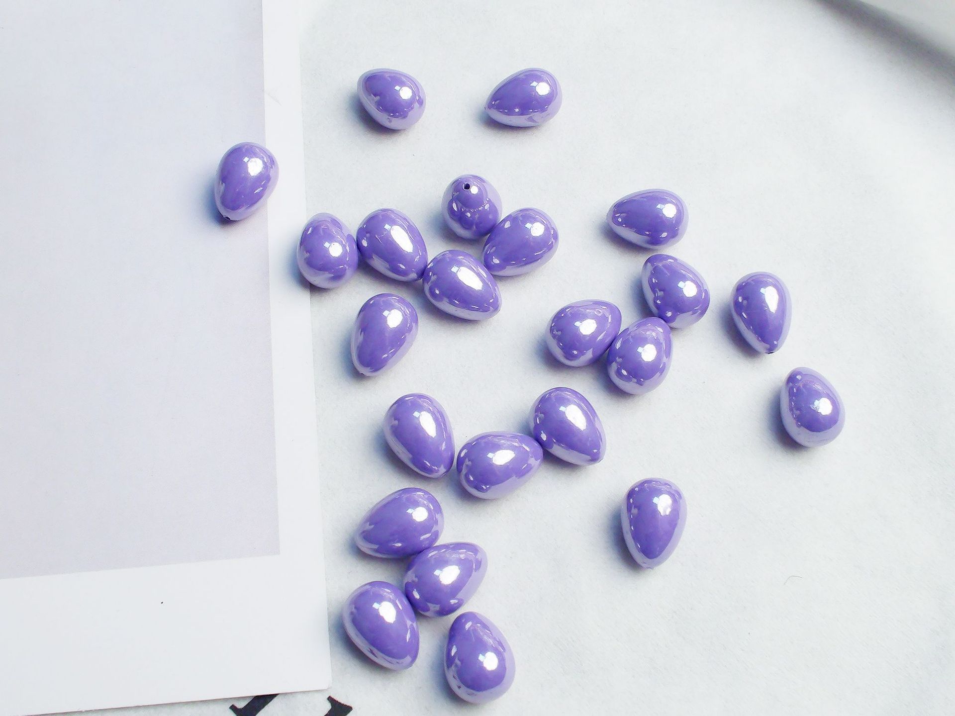 1:Purple water droplets