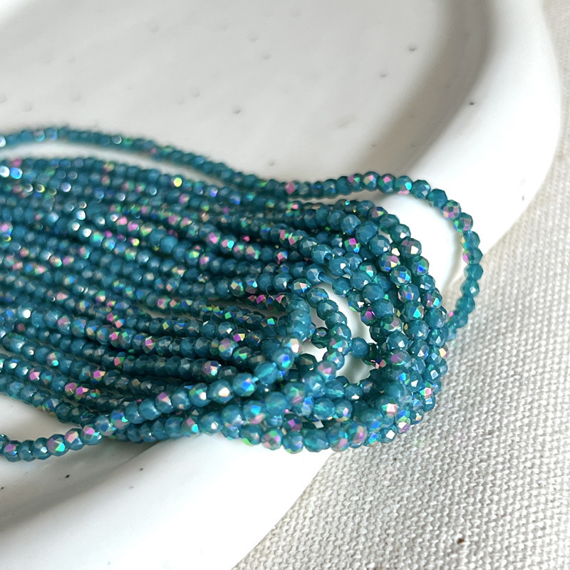 3:4# bright porcelain dark blue D10