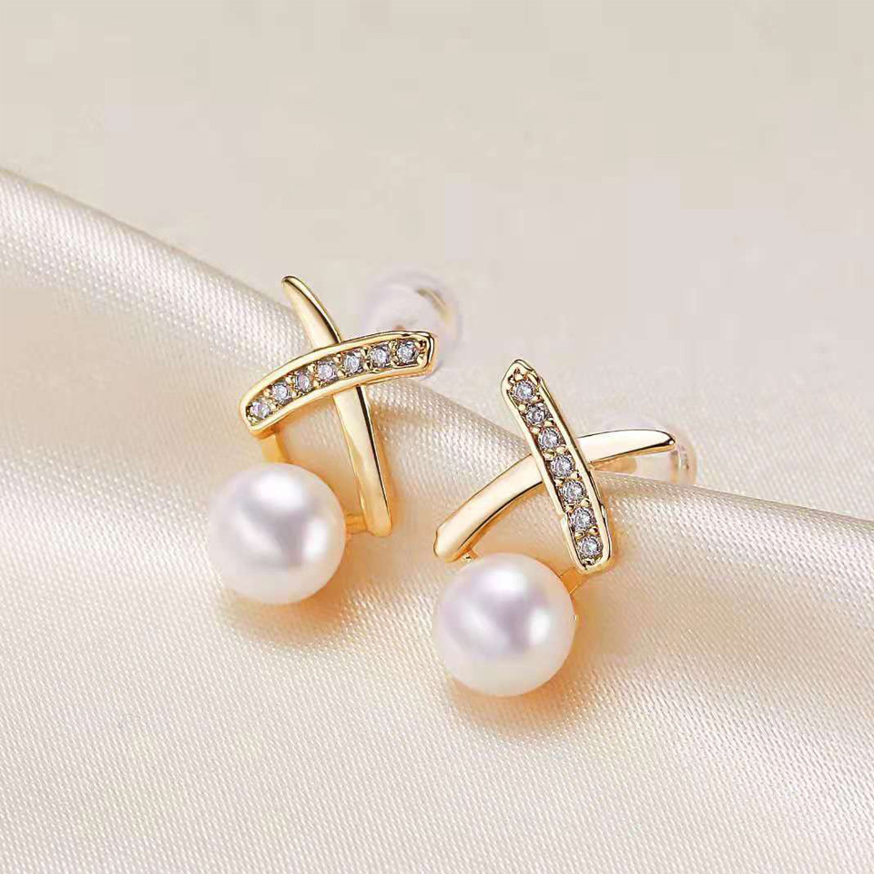 2:X-type gold accessories + White Pearl