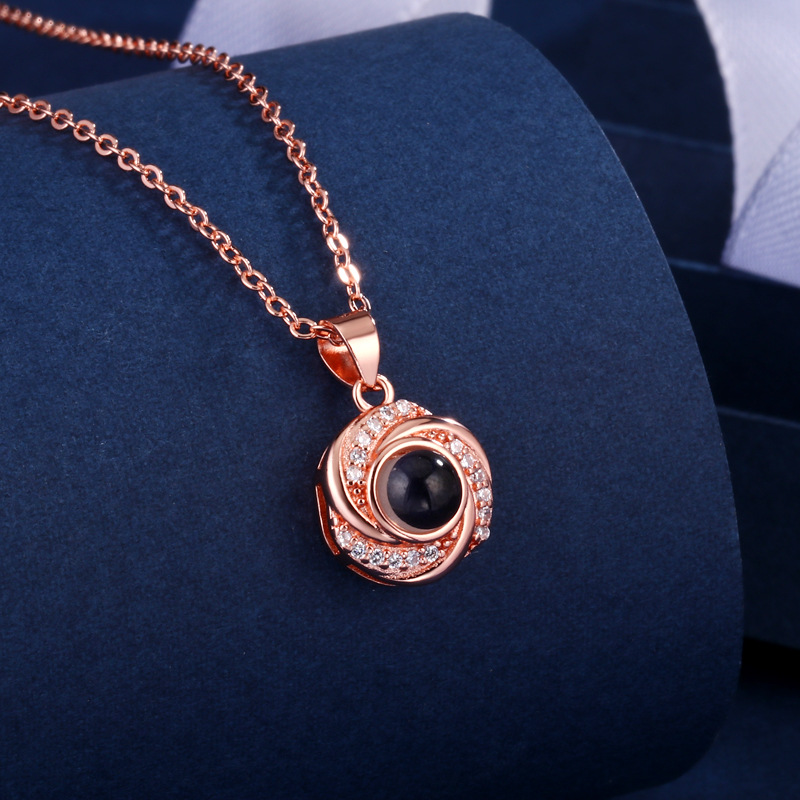 3:Rose projection necklace [rose gold]]