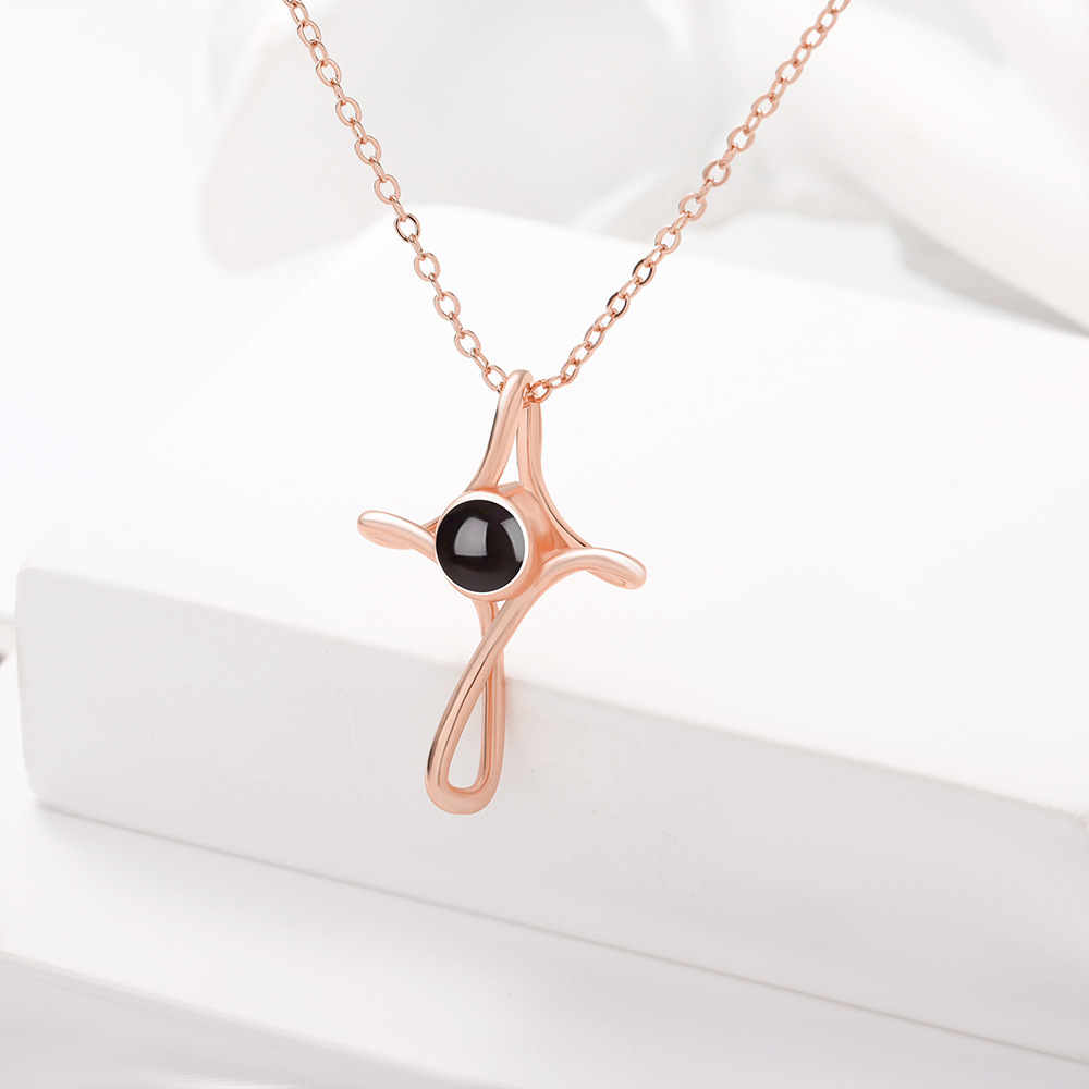 2:Cross projection necklace [rose gold]]