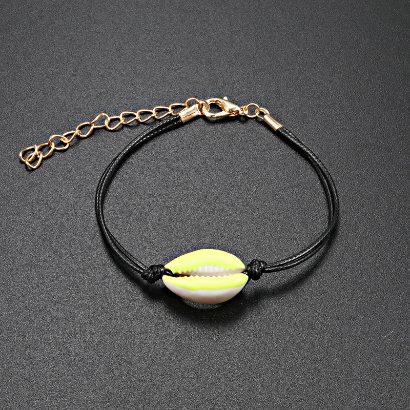 17:White shell fluorescent green