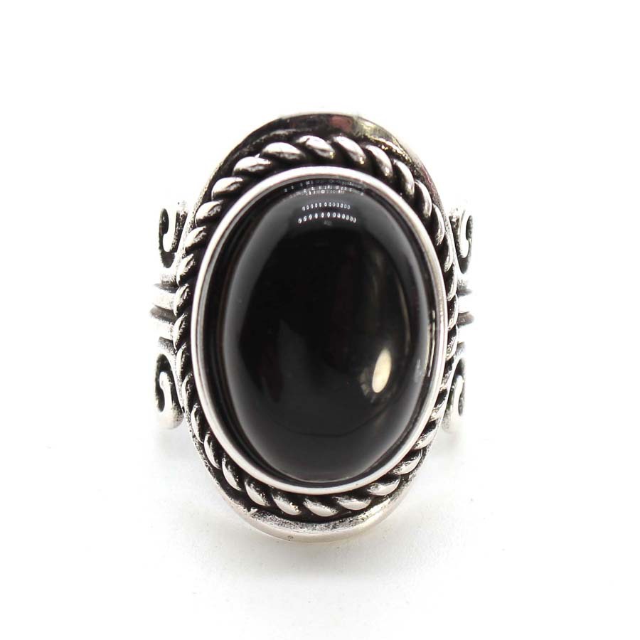 19:Black onyx