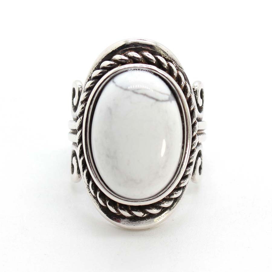 24:Synthetic white turquoise