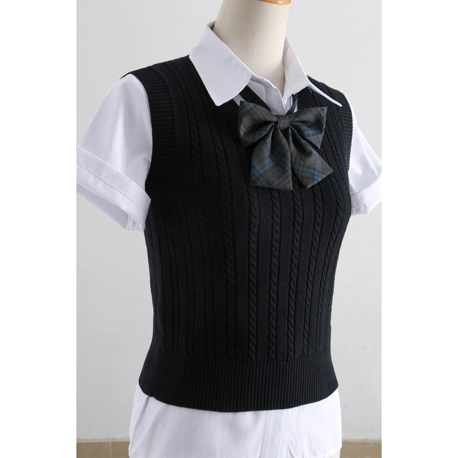 Small twist black vest thin style