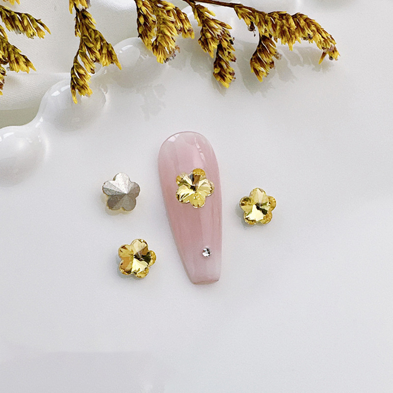 2:H927 Crystal yellow