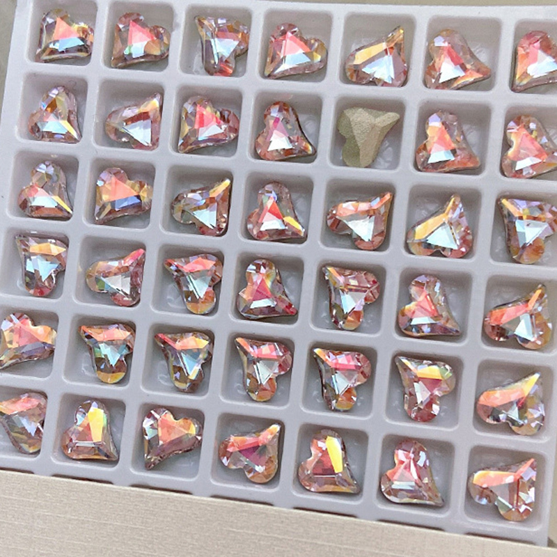 3:K9-039 [small Crooked Heart 8*9mm]]