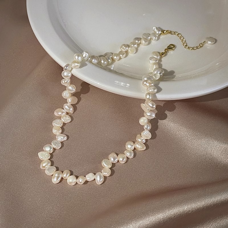 1:Small rice grain clavicle chain gold-plated accessories