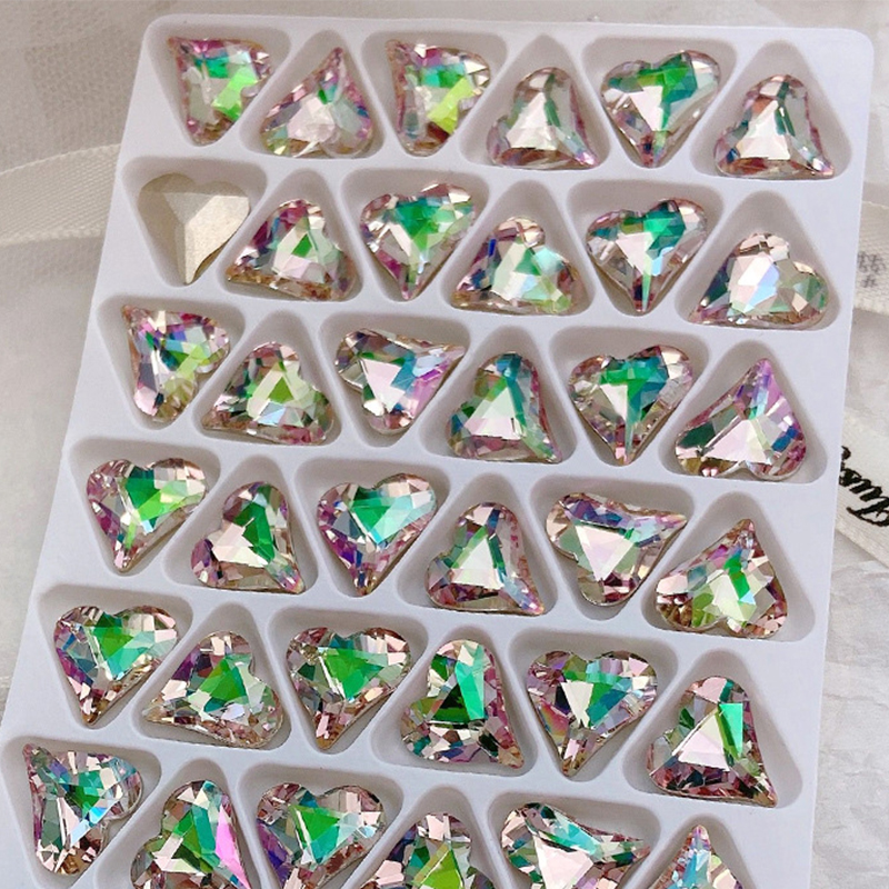 12:K9-131 [Big Crooked Heart 12*13mm]]