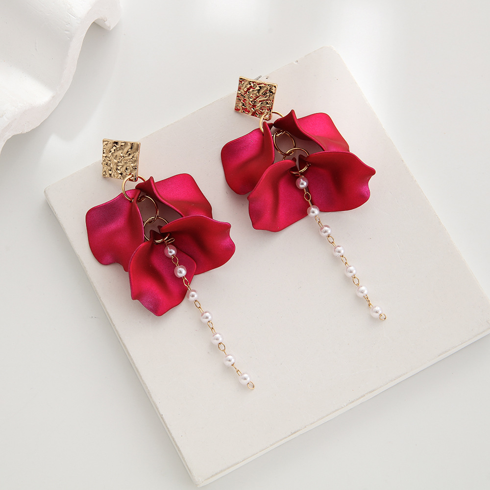 3:Pearlescent rose red