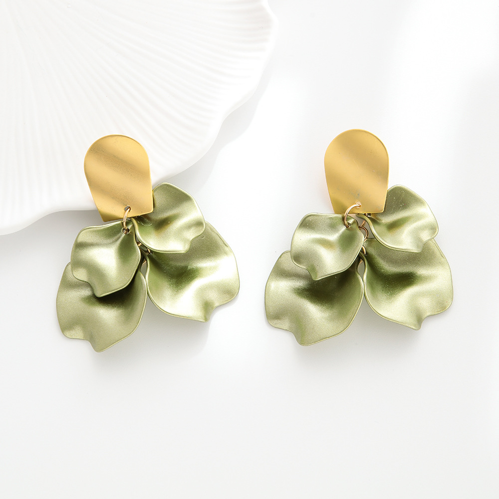 2:Pearlescent light green