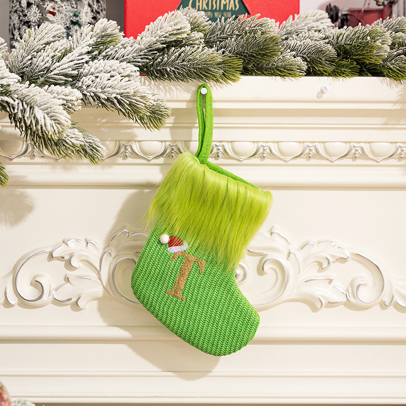 Grinch green letter socks t
