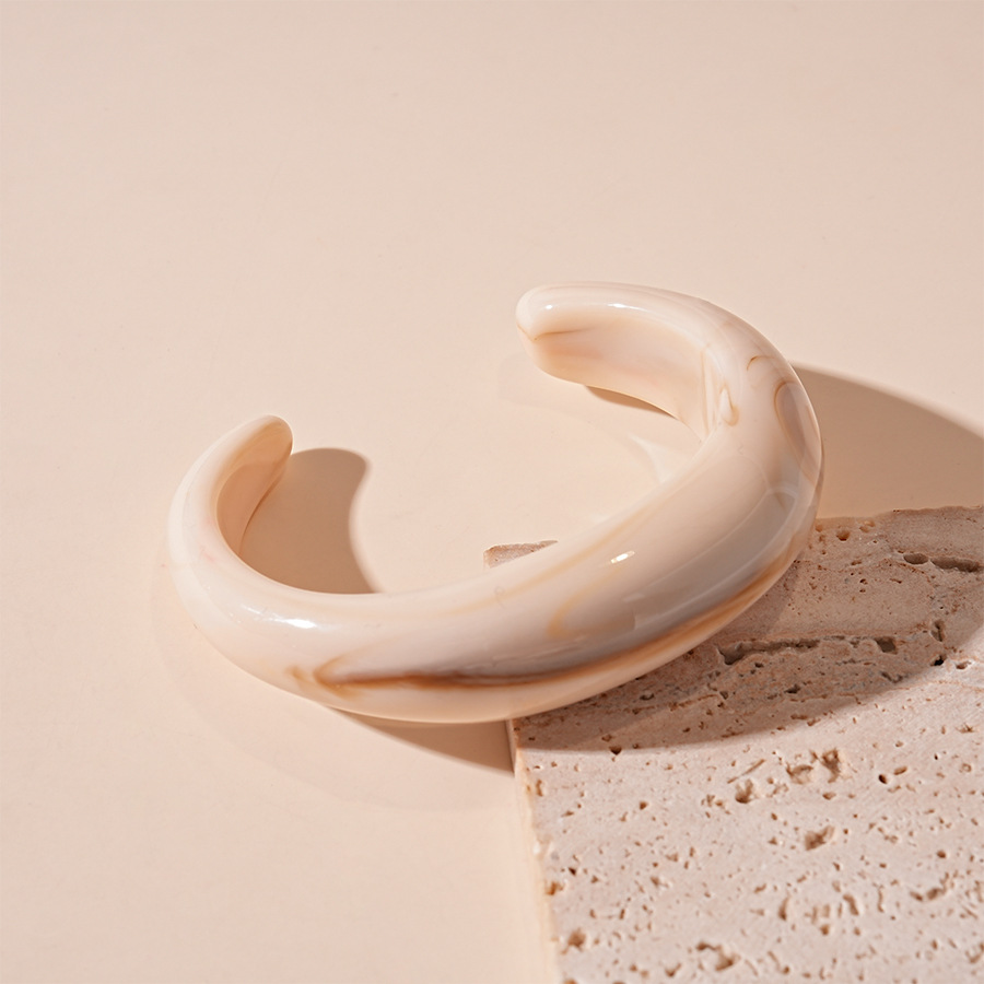 1:White Simi Open Bracelet