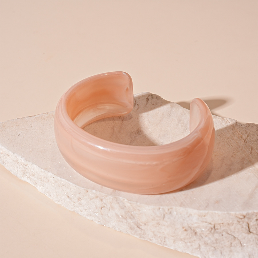 1:Pink geometric open bracelet