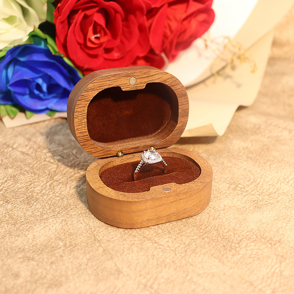 9/single ring box