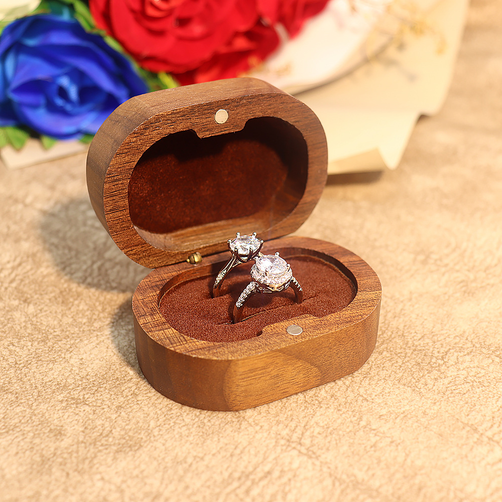 3/couple ring box