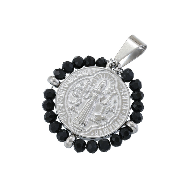 19:White gold black crystal