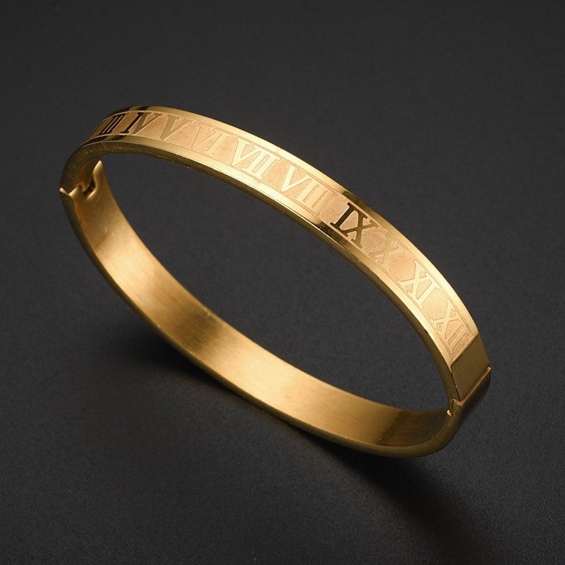 20:Roman numerals gold