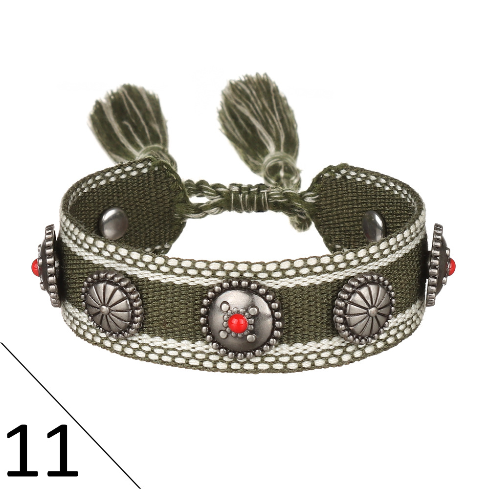 6:(D word) metal nail bracelet 11