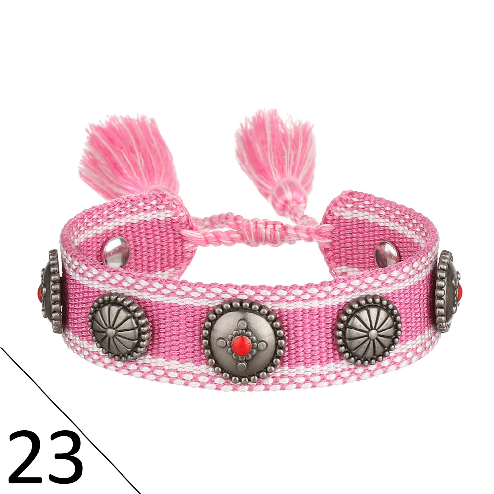10:(D word) metal nail bracelet 23
