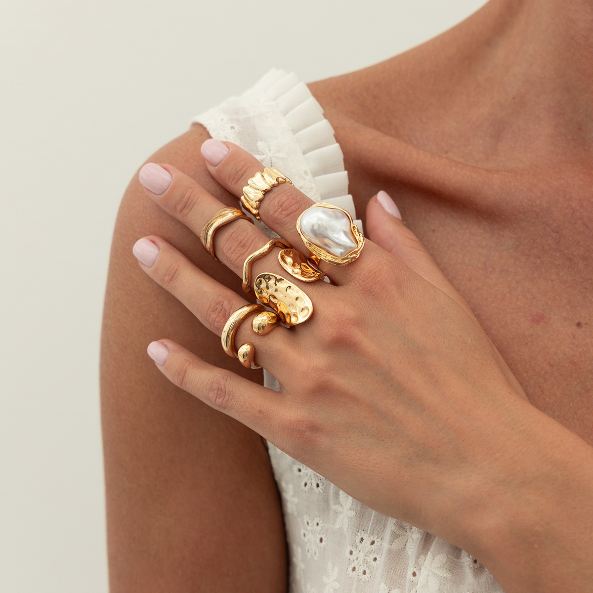 1:01 light gold 7-piece set 6198