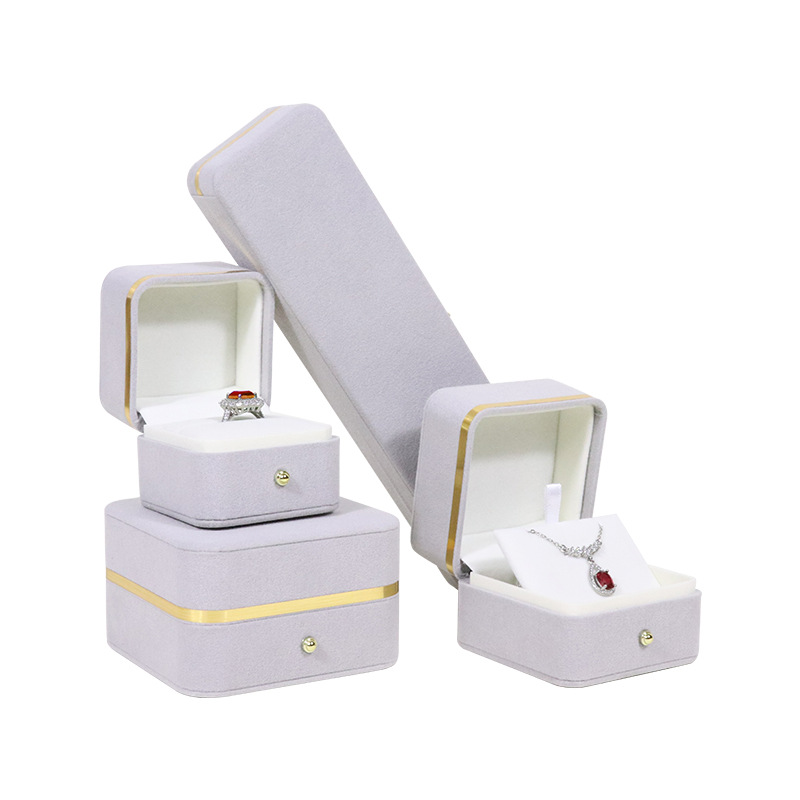 light grey 6.5×6.5×6.3cm