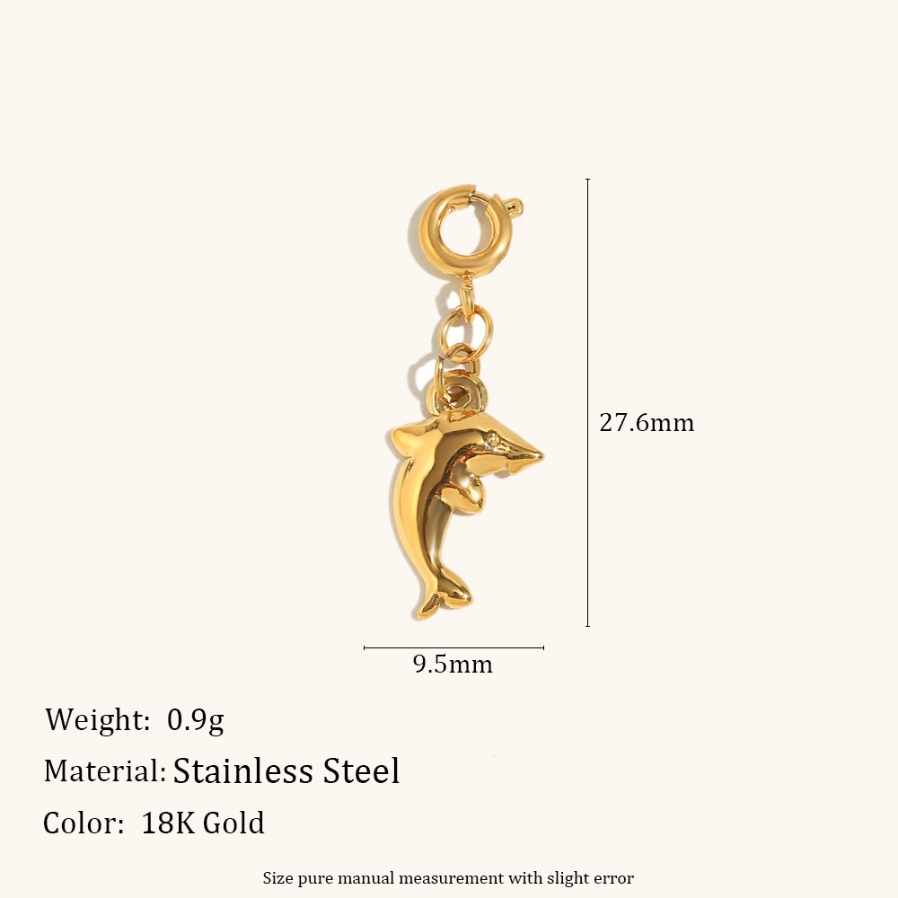 21:Dolphin pendant-gold