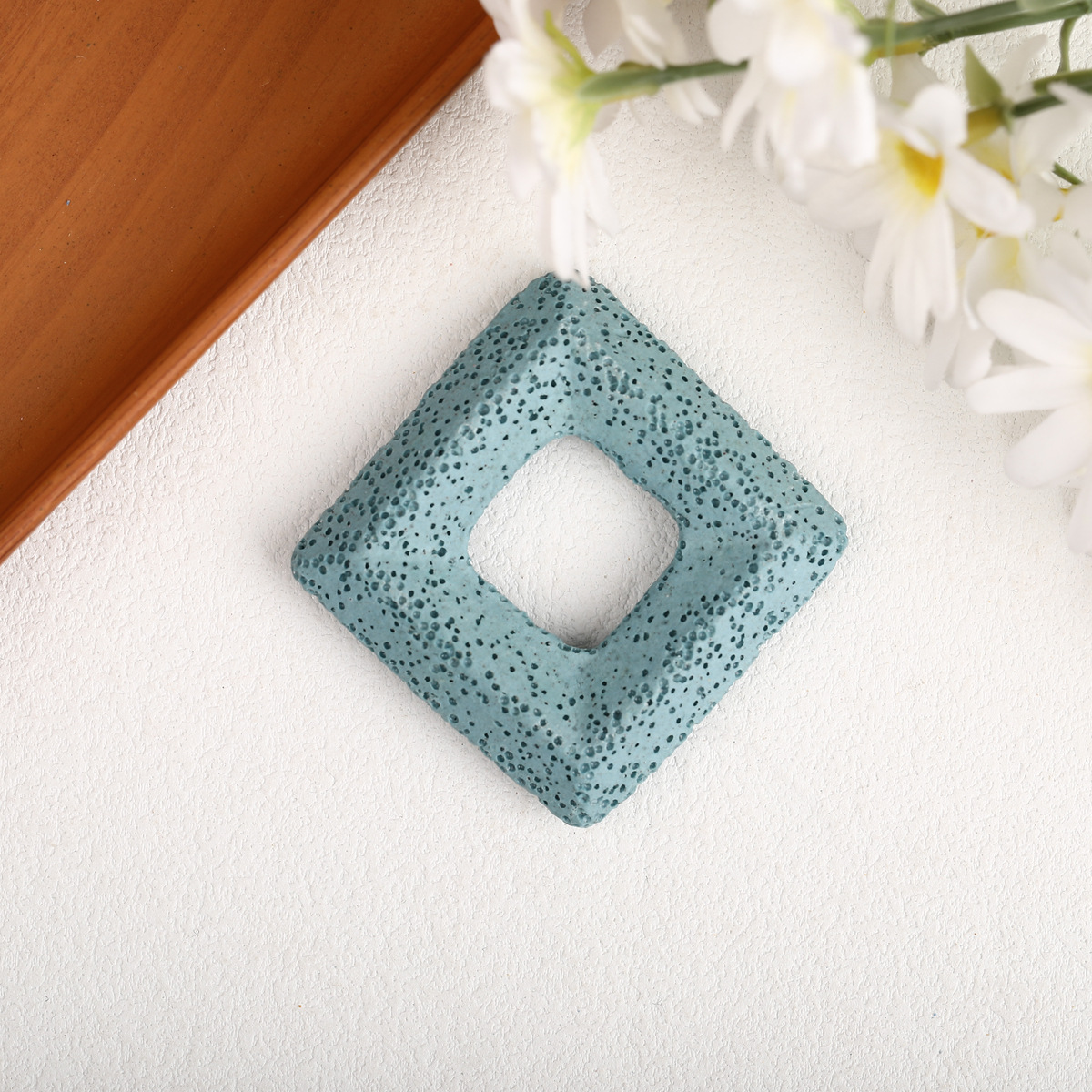 4:Single pendant lake blue