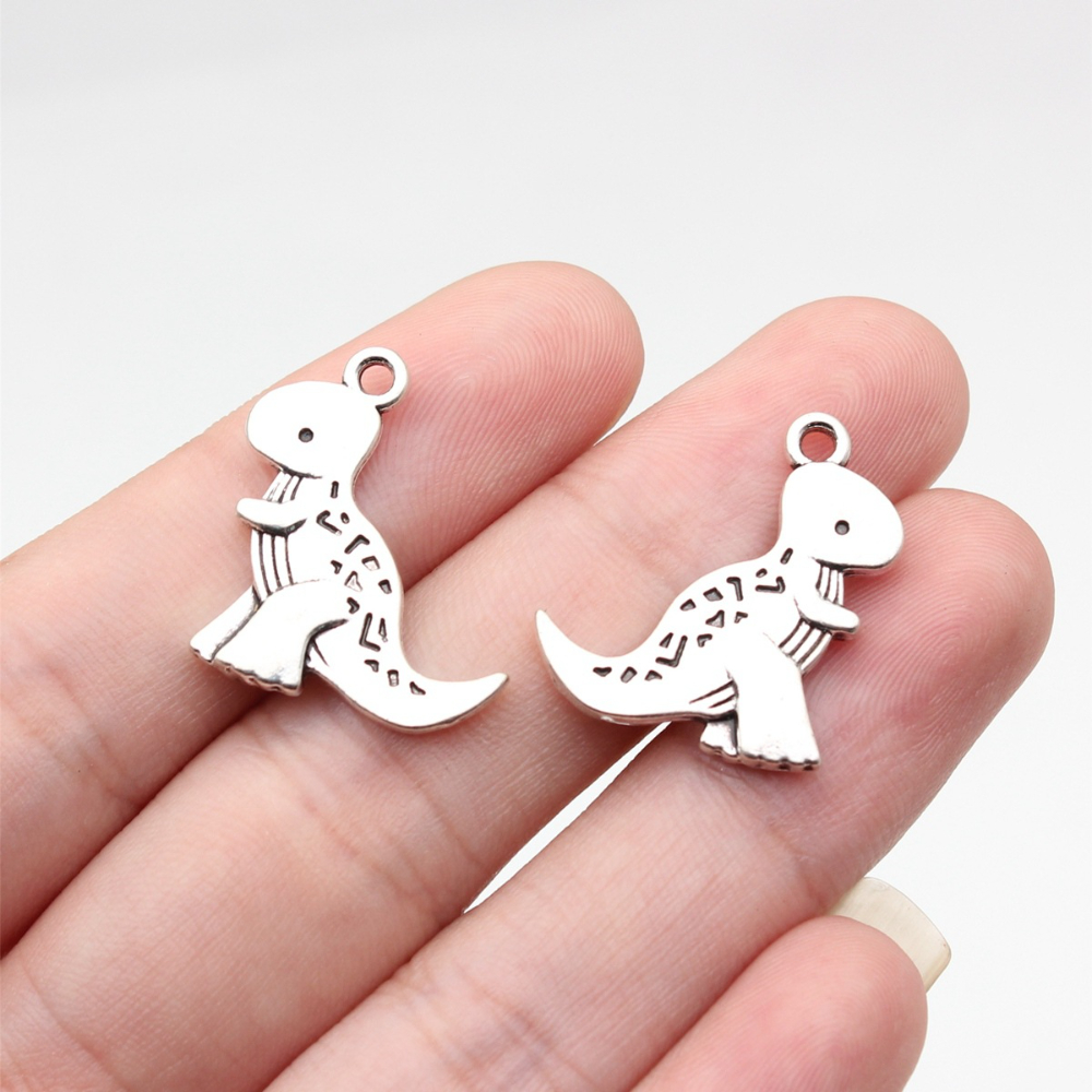 Tyrannosaurus rex 22.5x19.3mm