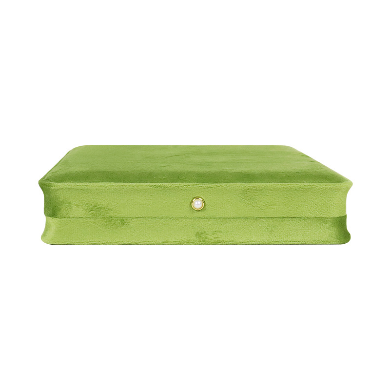 pea green pearl necklace box