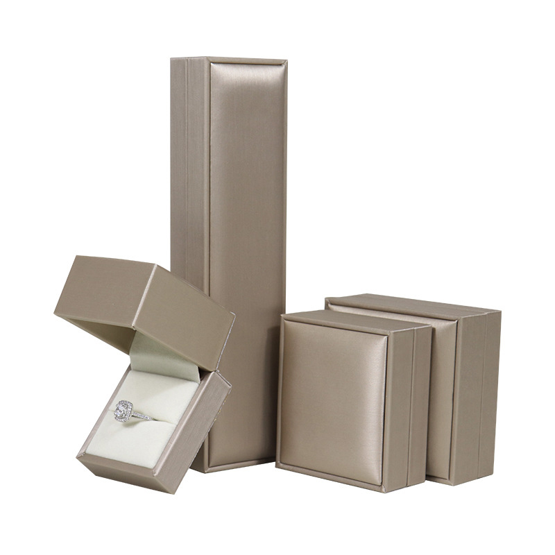 A ring box 6*6.5*5.3cm