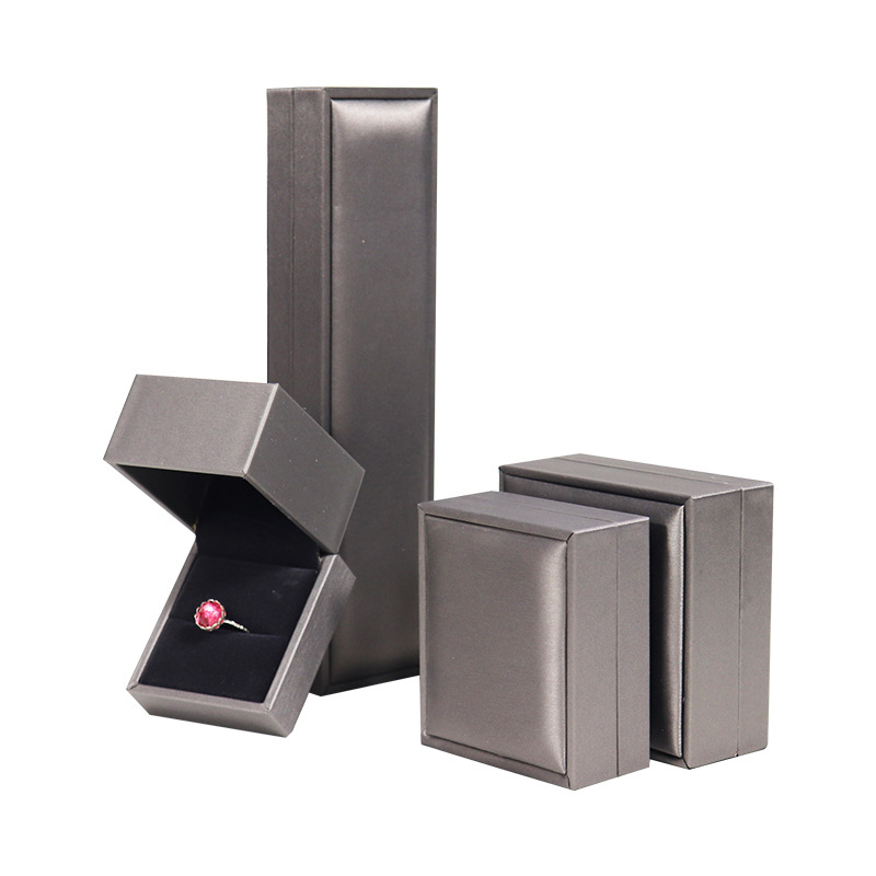 C ring box 6*6.5*5.3cm