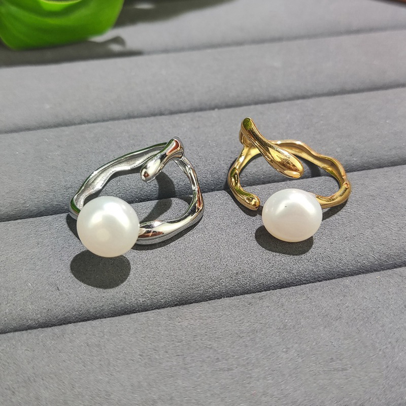 3:B Stainless steel pearl ring 10mm