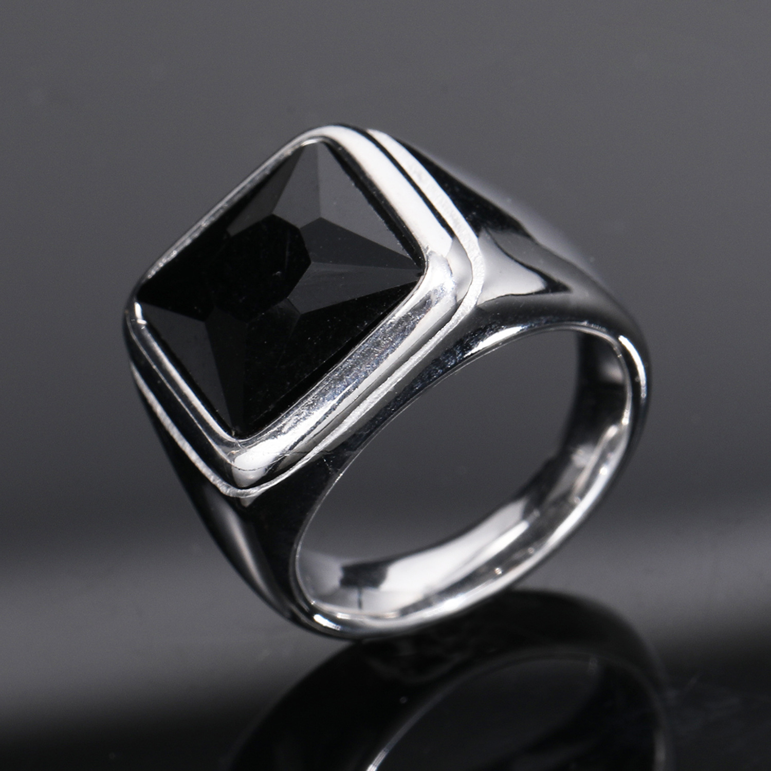 Steel black gem US Size #6