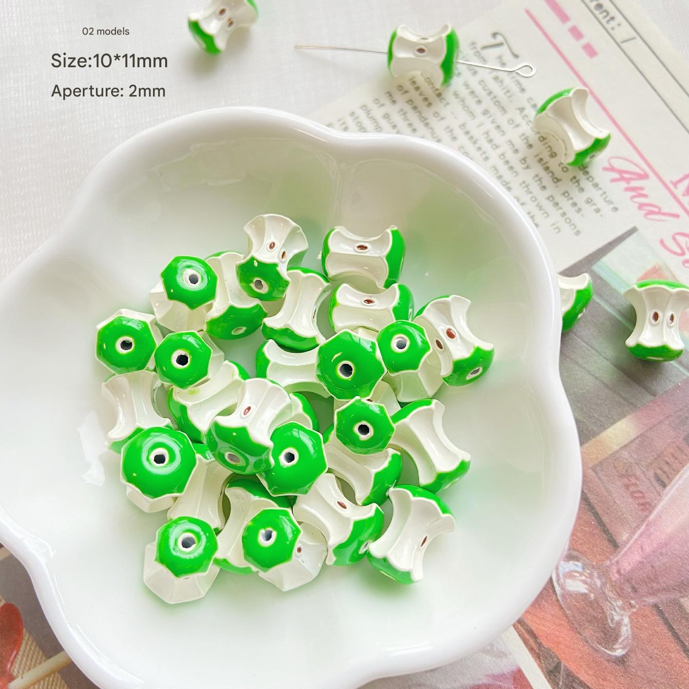 2:Style 02 green core (1 piece)